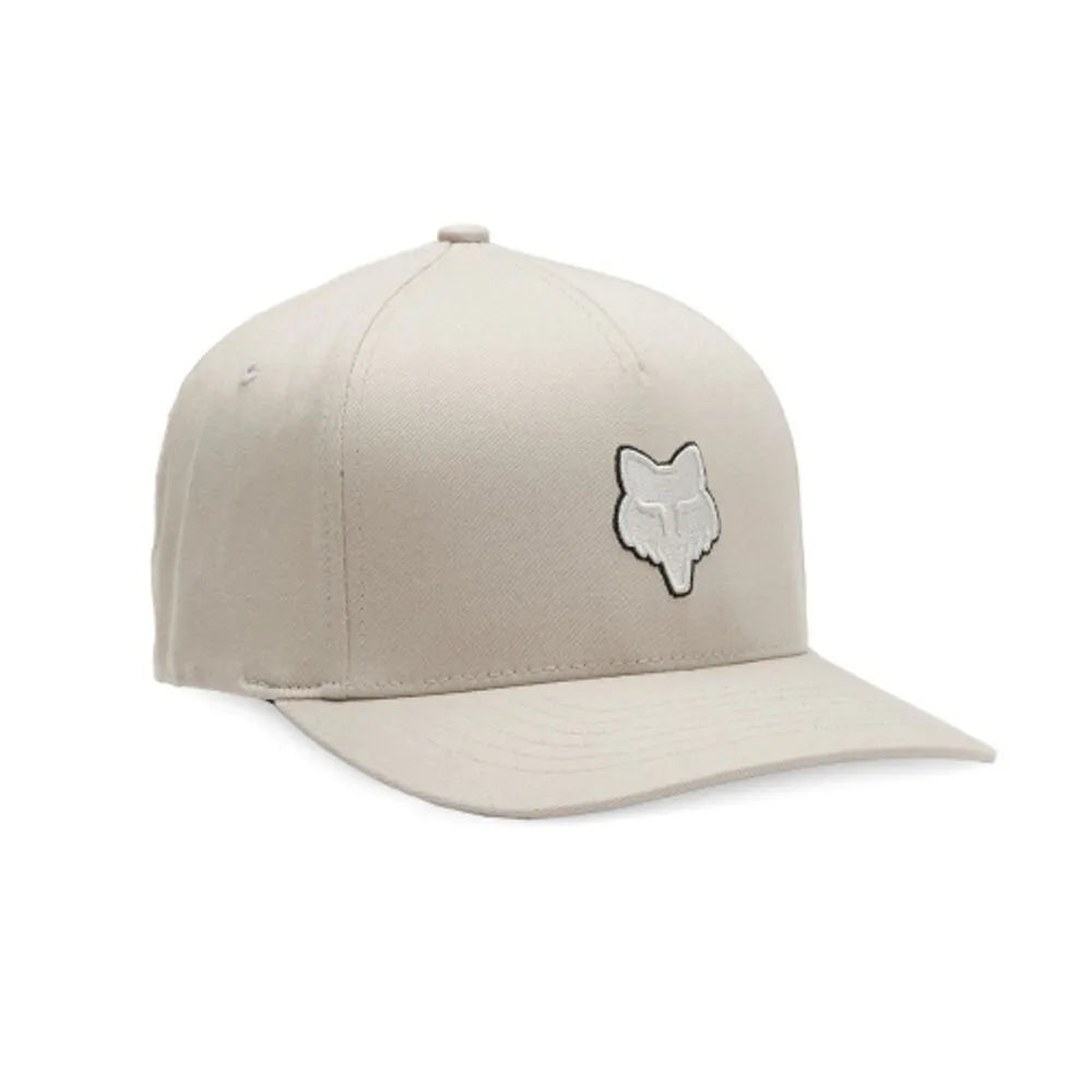 FOX LIFESTYLE BONE HEAD FLEXFIT HAT OFF WHITE